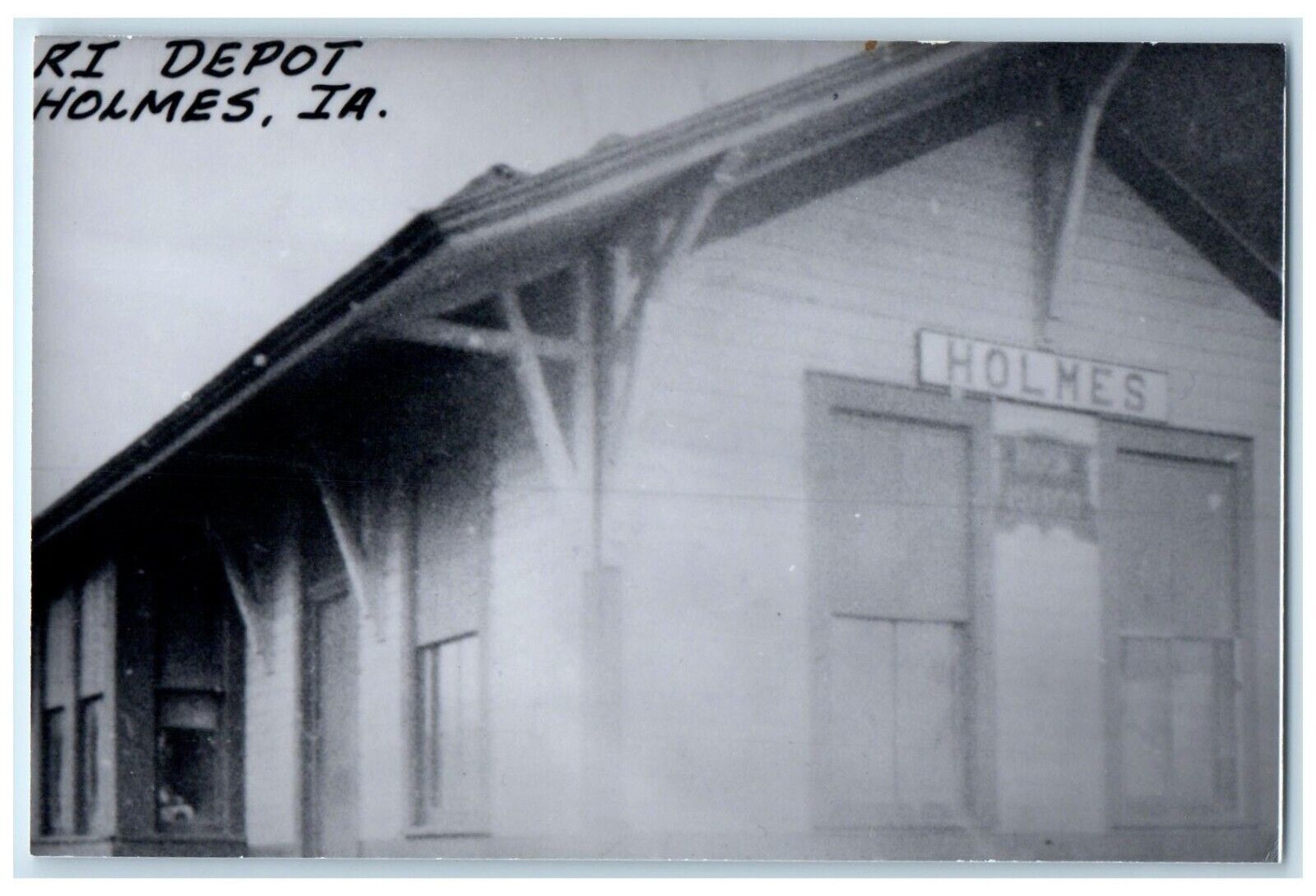 c1960 RI Depot Holmes Iowa Rock Island Train Depot Station RPPC Photo Postcard