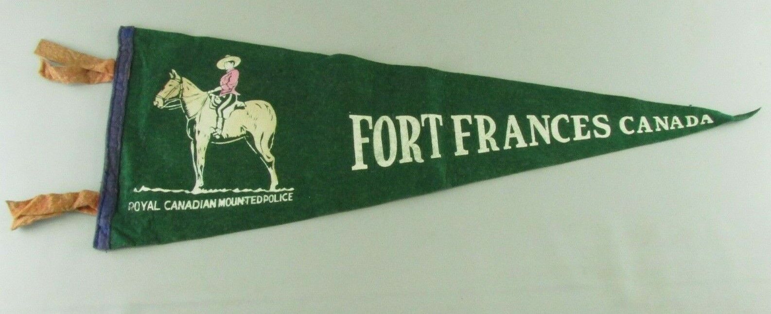 RARE Vintage 1950s Soft Felt Pennant Fort Francis CANADA  24\