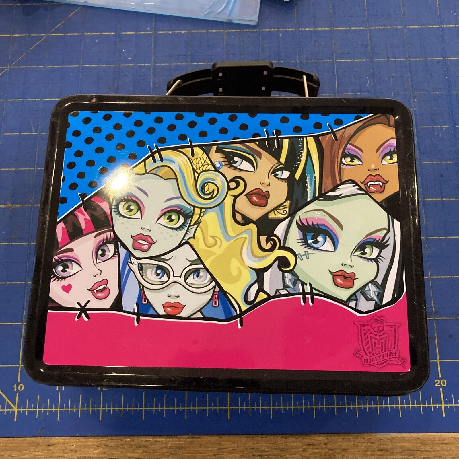 Monster High Faces Large Embossed Tin Lunch Box B4