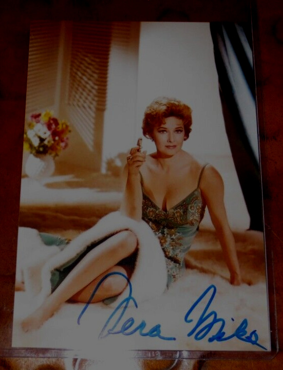 Vera Miles  signed sutographed photo played Lila Crane in Hitchcock\'s Psycho 196