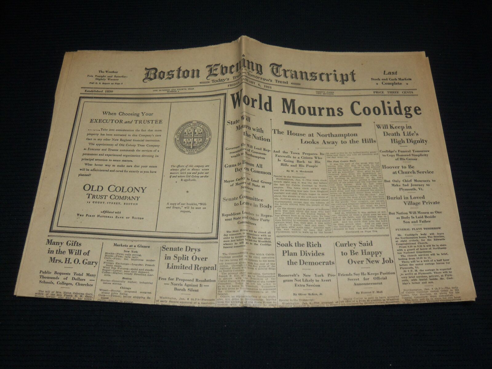 1933 JANUARY 6 BOSTON TRANSCRIPT NEWSPAPER - WORLD MOURNS COOLIDGE- NP 4251F