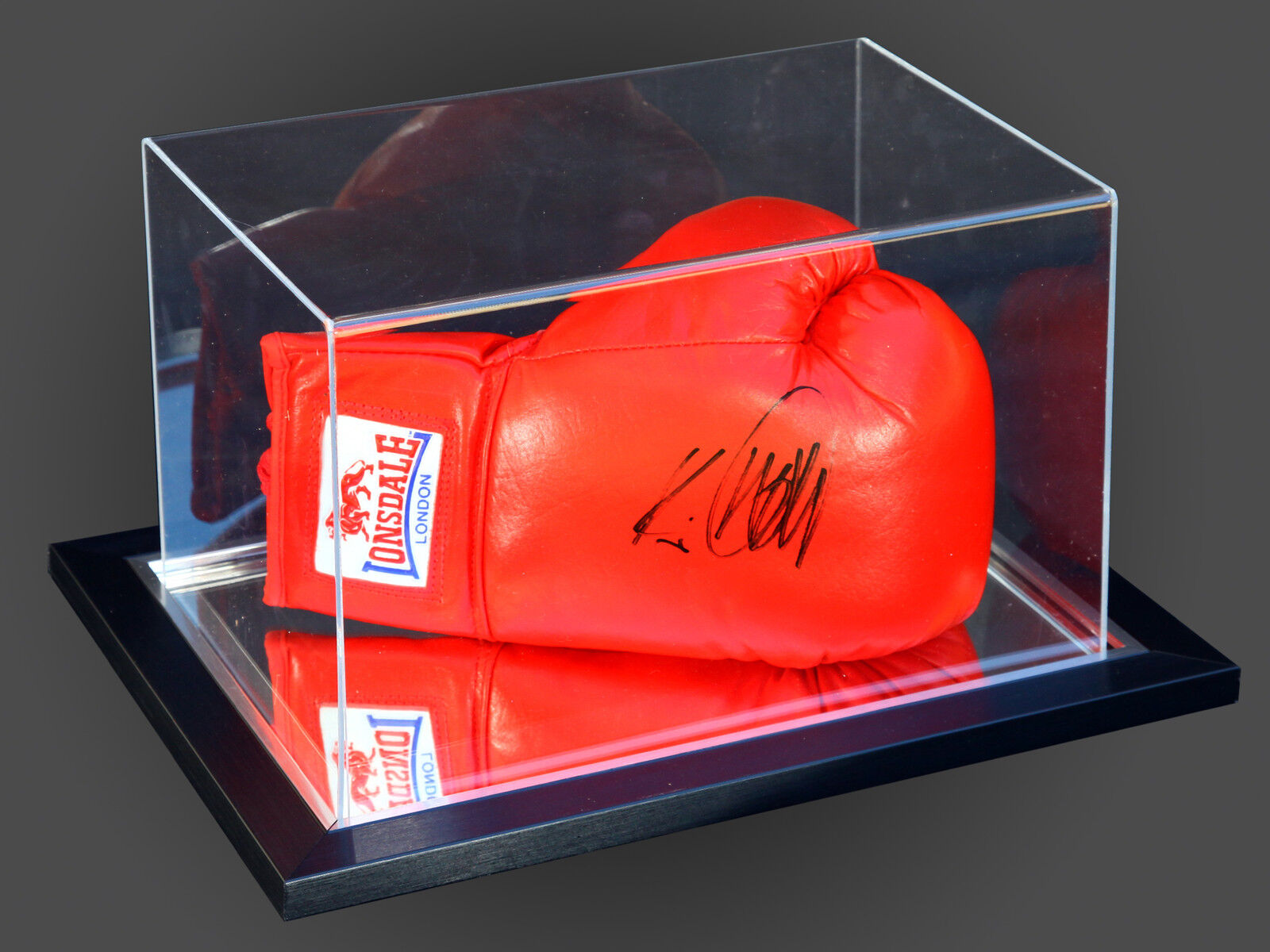  Kevin Mitchell Signed Red Boxing Glove Presented  In An Acrylic Case  : New