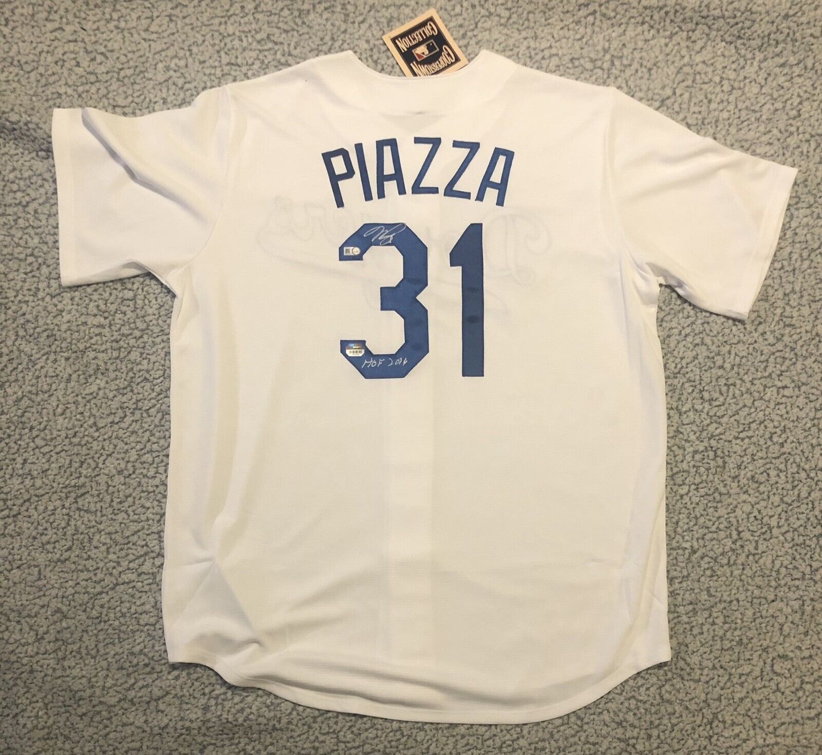 Mike Piazza Signed LA Dodgers Majestic Jersey (MLB & Fanatics Hologram)