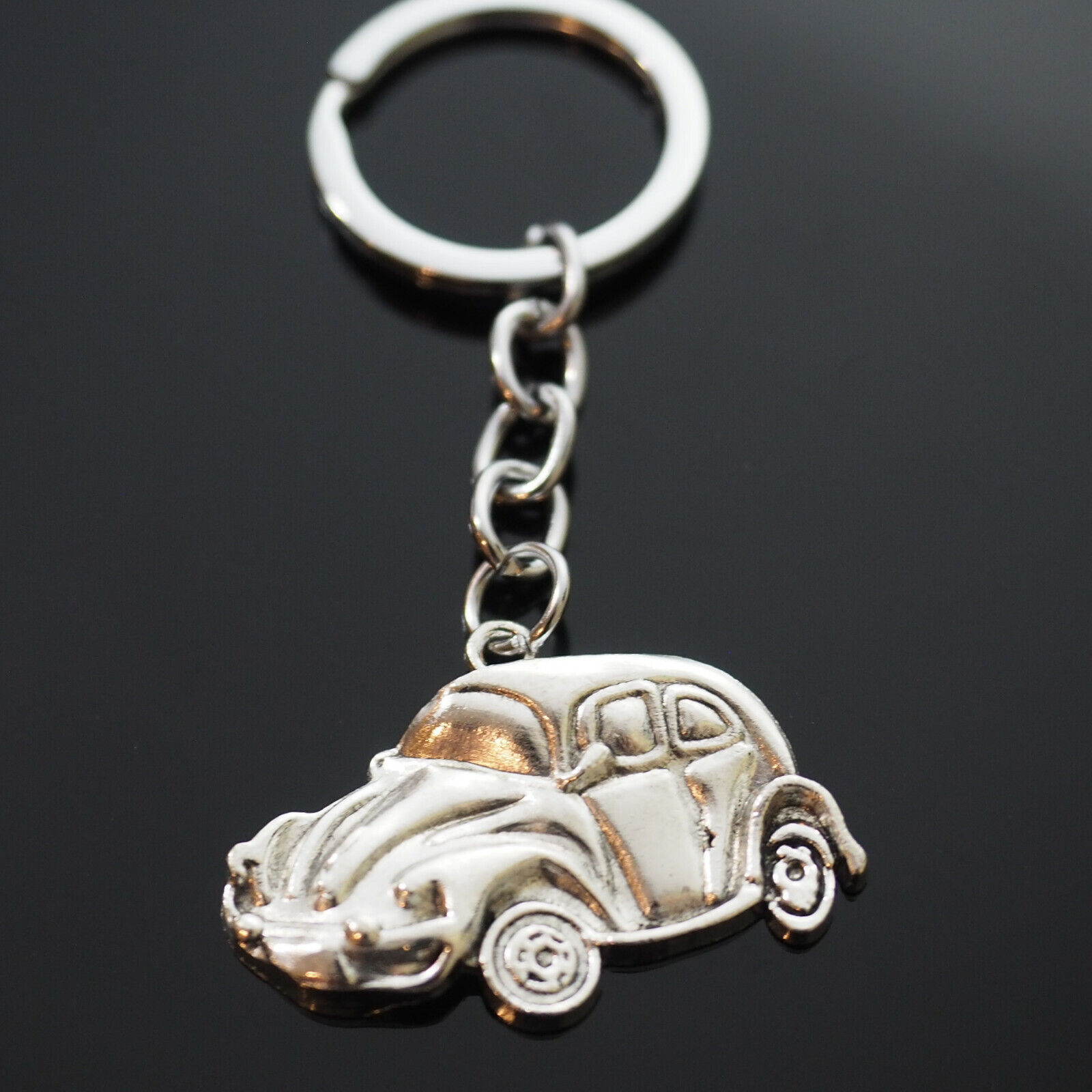 Vintage Love Bug Beetle Car Hippie 70's 60's Silver Pendant Keychain Gift