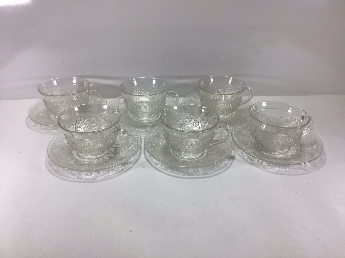 S1 Vintage Anchor Hocking Sandwich Clear Glass Cups & Saucers Set of 6
