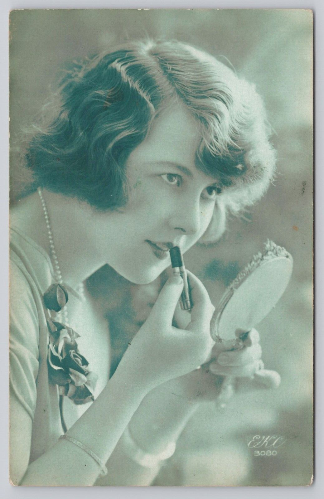 Beautiful Woman Lipstick Tinted EKC E KRUGER & Co Paris Vintage RPPC Postcard