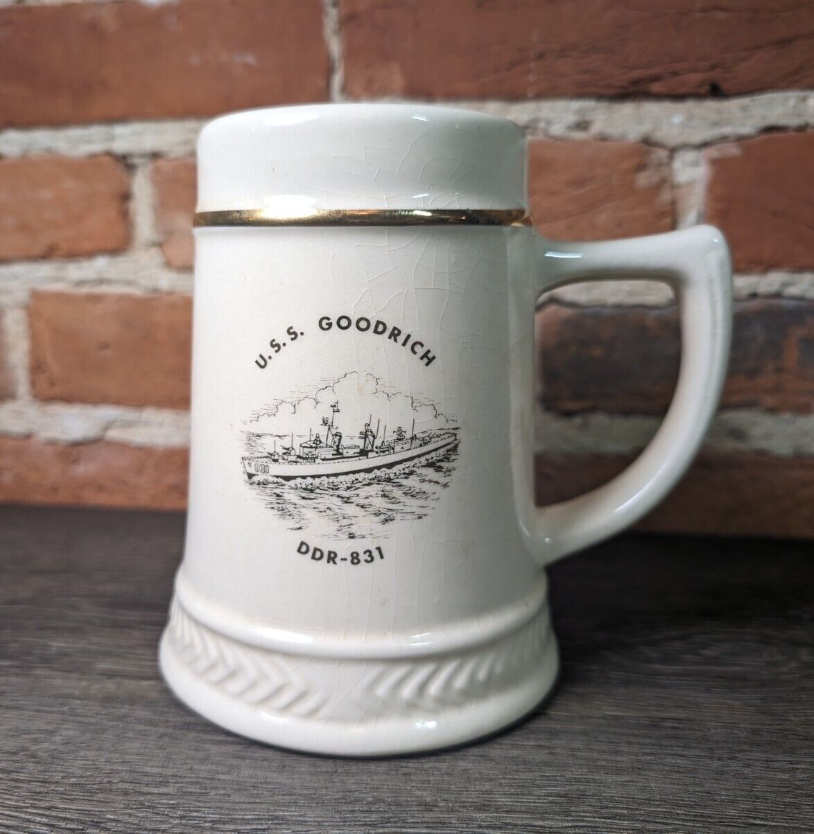 STEIN COMMEMORATING THE GEARING CLASS DESTROYER U.S.S. GOODRICH DDR - 831