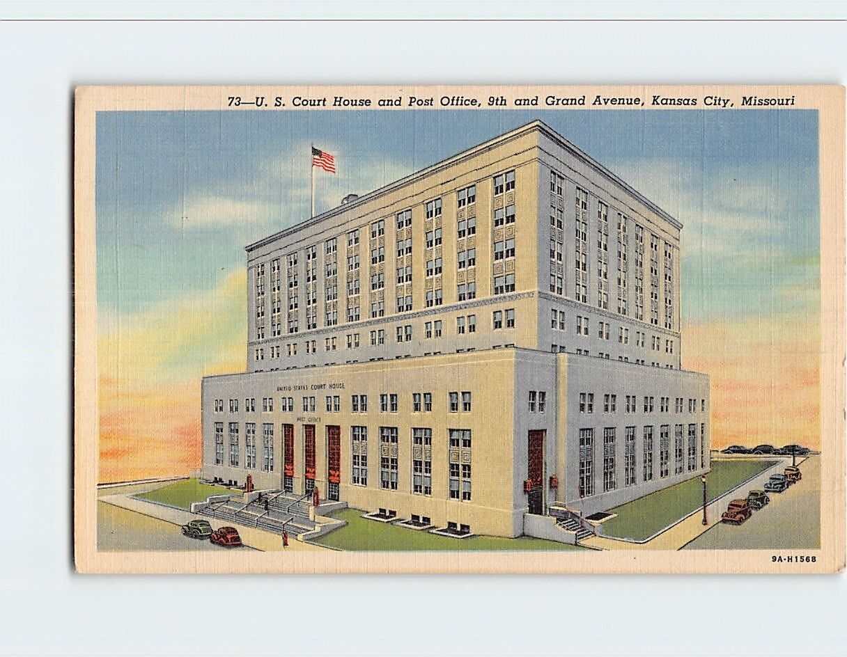 Postcard US Court House and Post office Kansas City Missouri USA