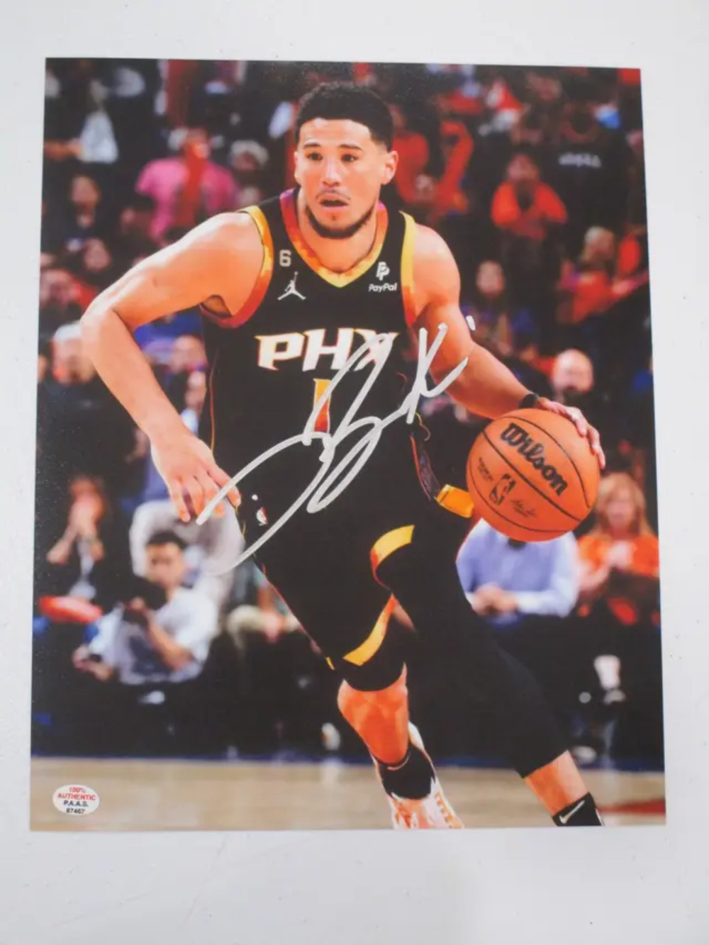 Devin Booker of the Phoenix Suns signed autographed 8x10 photo PAAS COA 467
