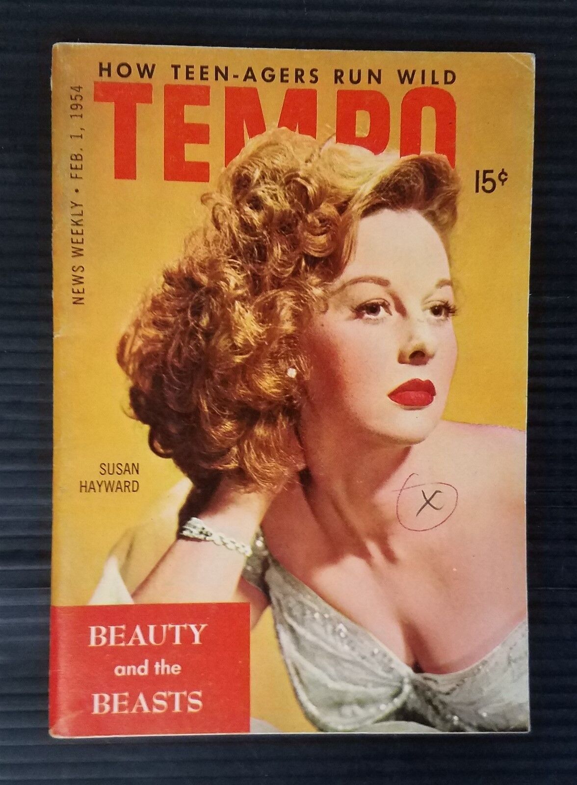 Tempo News Weekly Pocket Magazine February 1, 1954 - Susan Hayward 