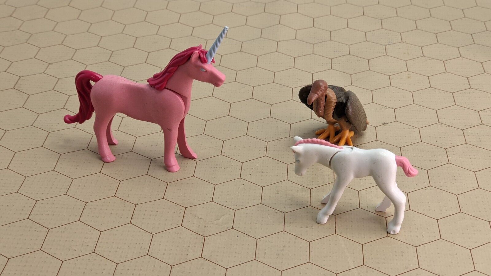 Playmobil 3 Animal Lot - Pink Unicorn, Horse with Star Print, Buzzard/Vulture