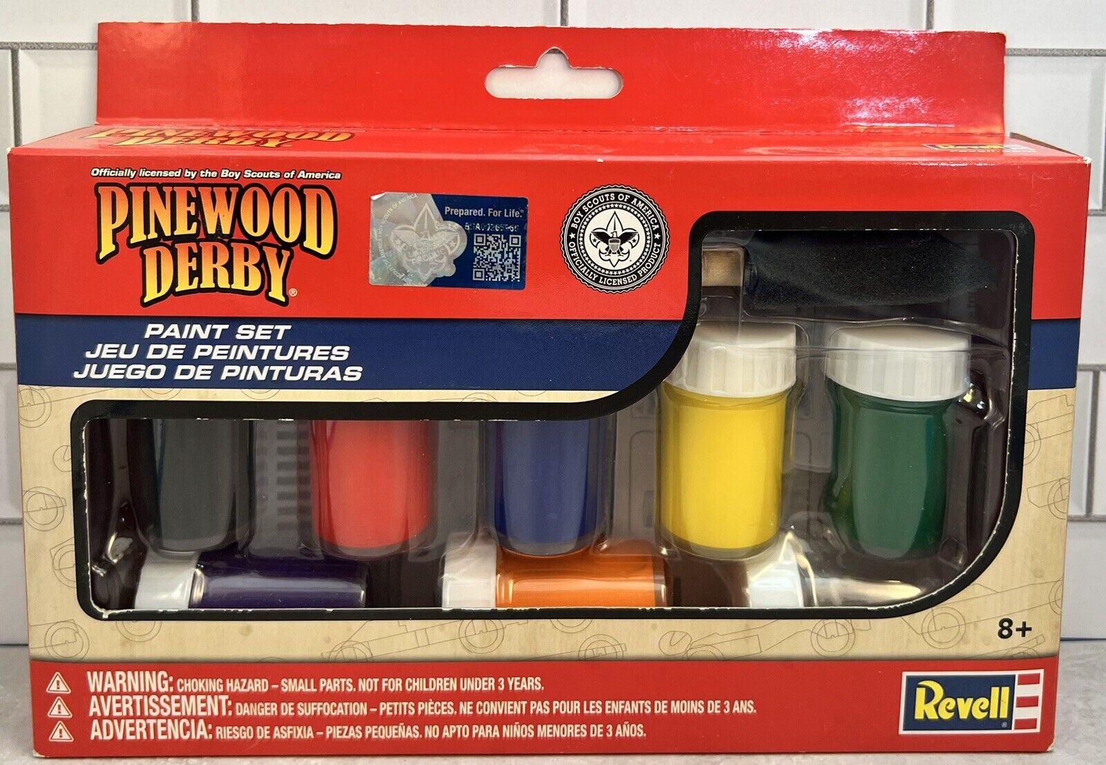 Boy Cub Scouts of America Pinewood Derby Revell Paint Set 8 Paints and Brushes