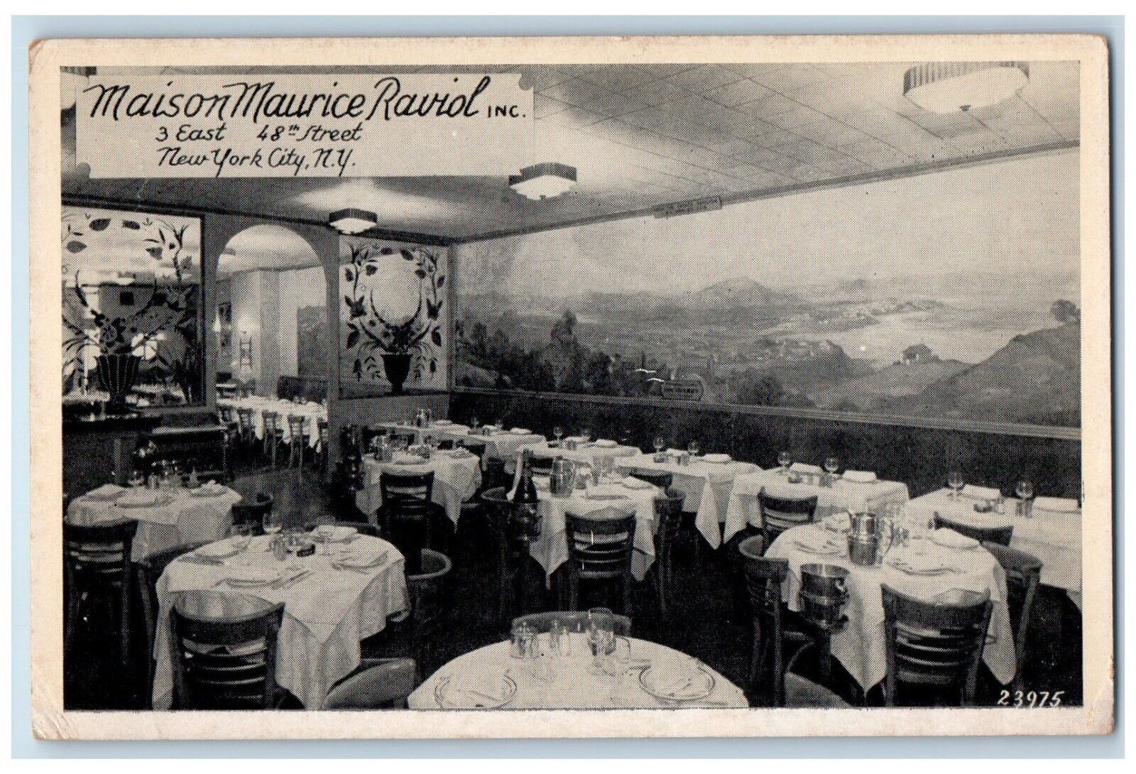 c1930\'s Maison Maurice Ravial Inc. Dining Room New York City NY Vintage Postcard