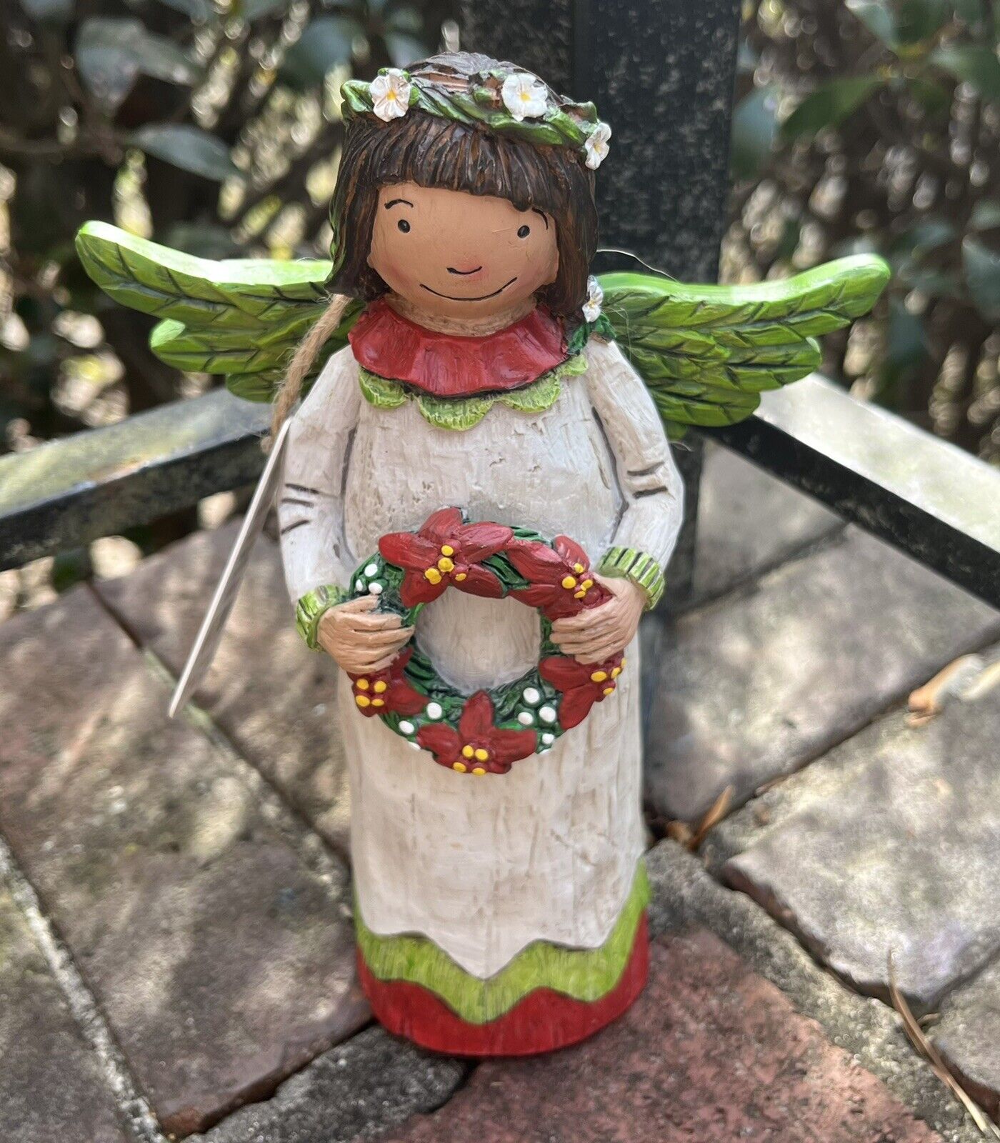 NWT Wings of Whimsy Angel Tis The Season Christmas Laura Benge Figurine 8\