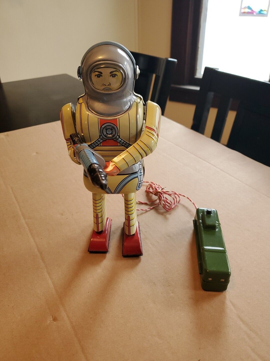 Remote Control Space Man Tin Robot | Schylling Collectors Series