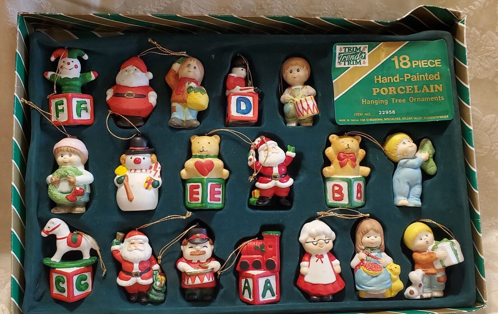 Set 18 Handpainted  Ceramic Christmas  Ornaments  Made In Taiwan