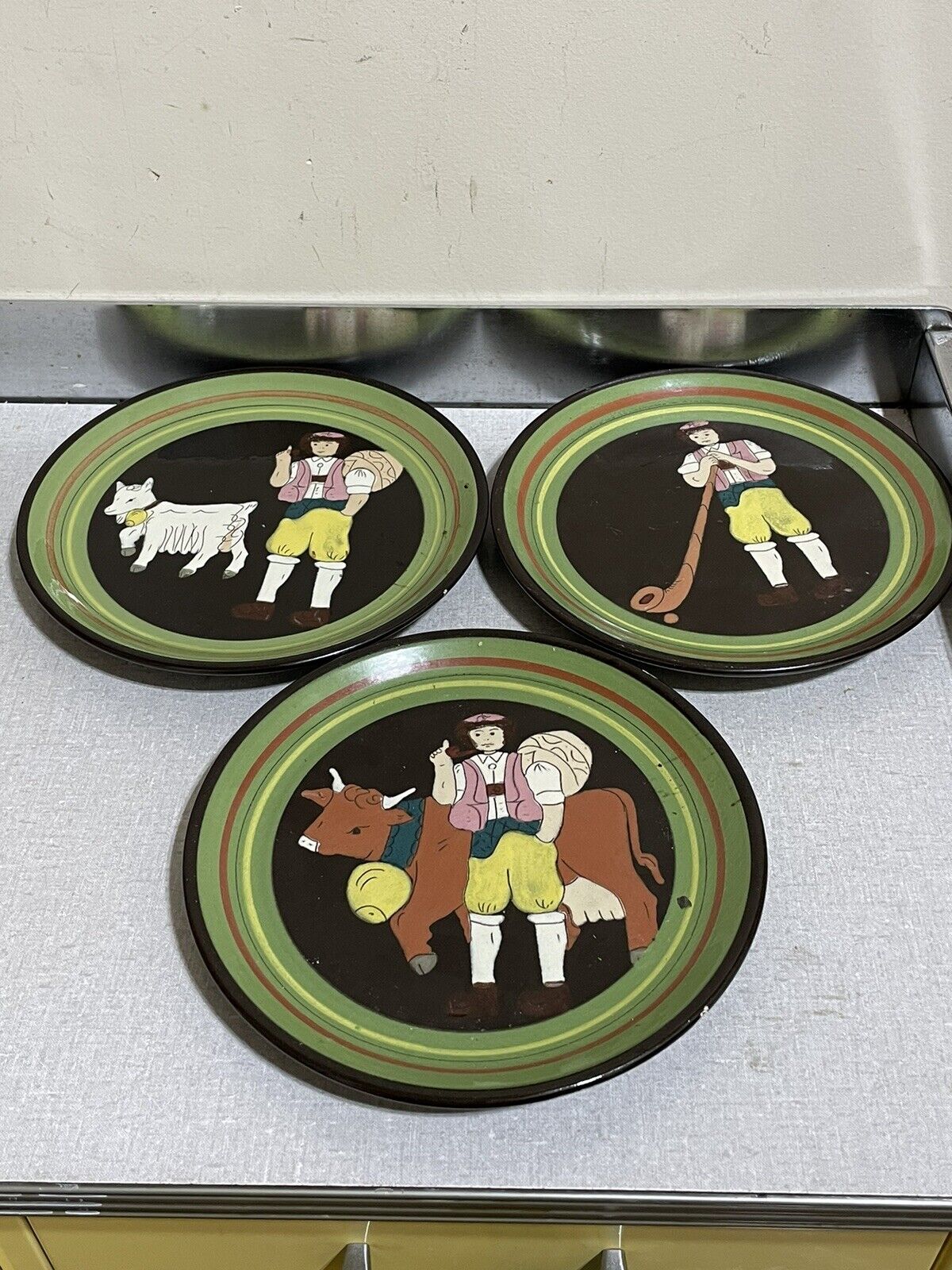 Set Of 3 Vintage Burkart Handerbeit Folk Art Swiss Ceramic Plates