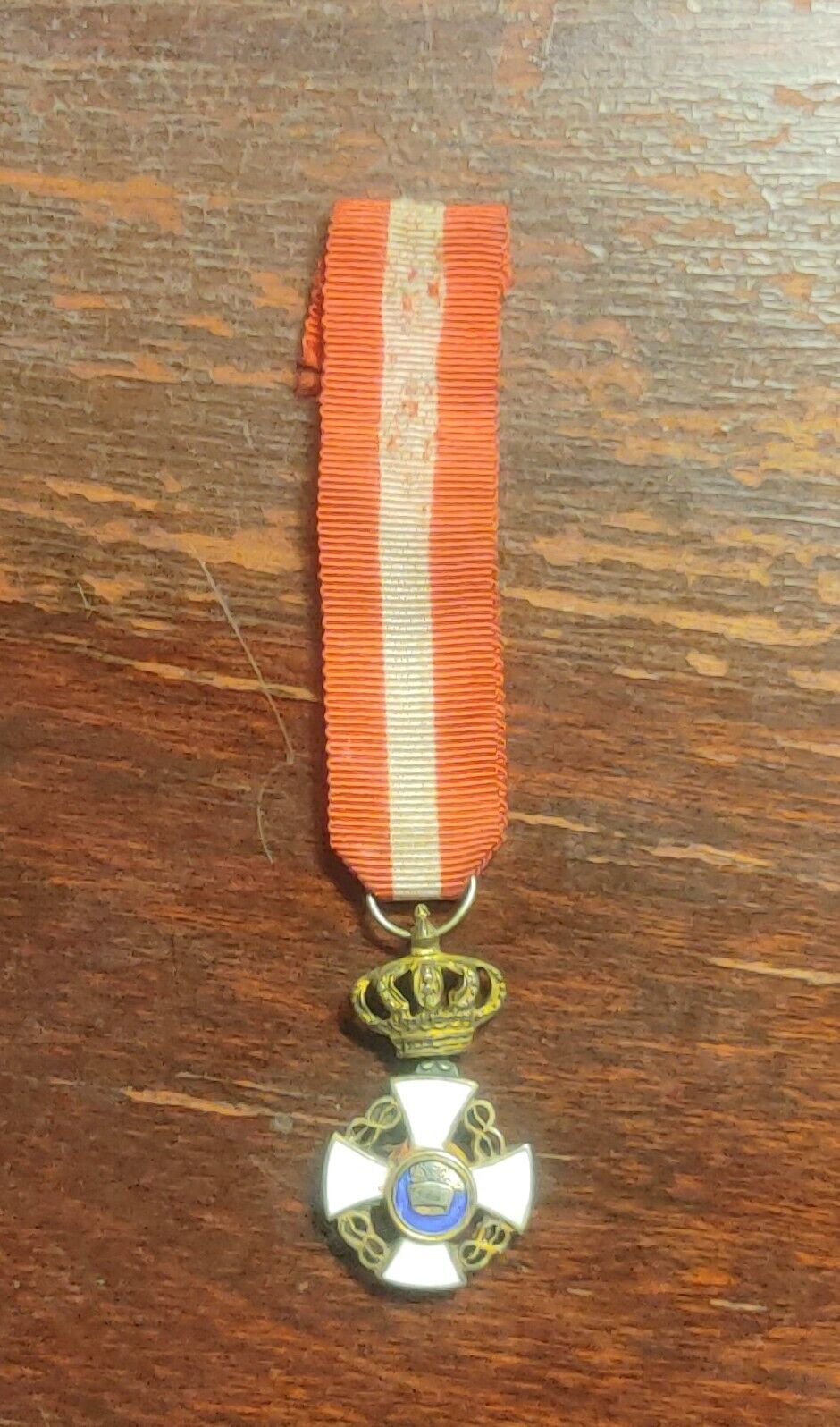 RARE ITALIAN WW1 ORDER OF THE CROWN OFFICER ITALY MEDAL 
