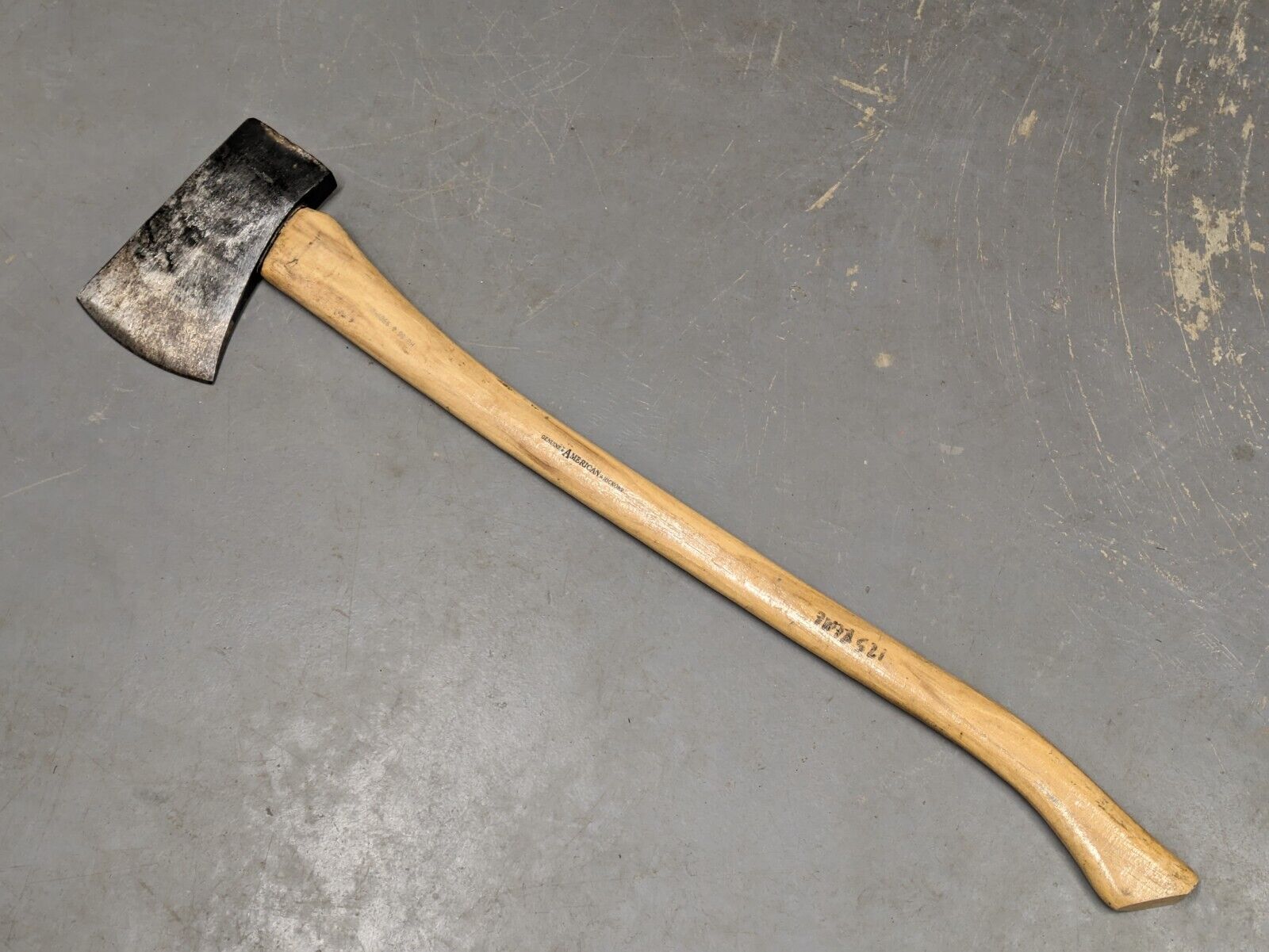 British Army Military - Large Felling Axe - Genuine American Hickory Dated 1998