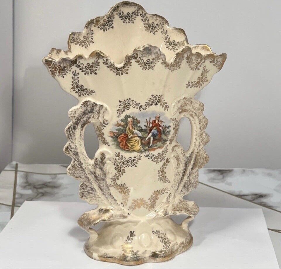 Vintage 9” Portia Royal China 22k Gold Filigree Porcelain Mantle Fan Vase GUC