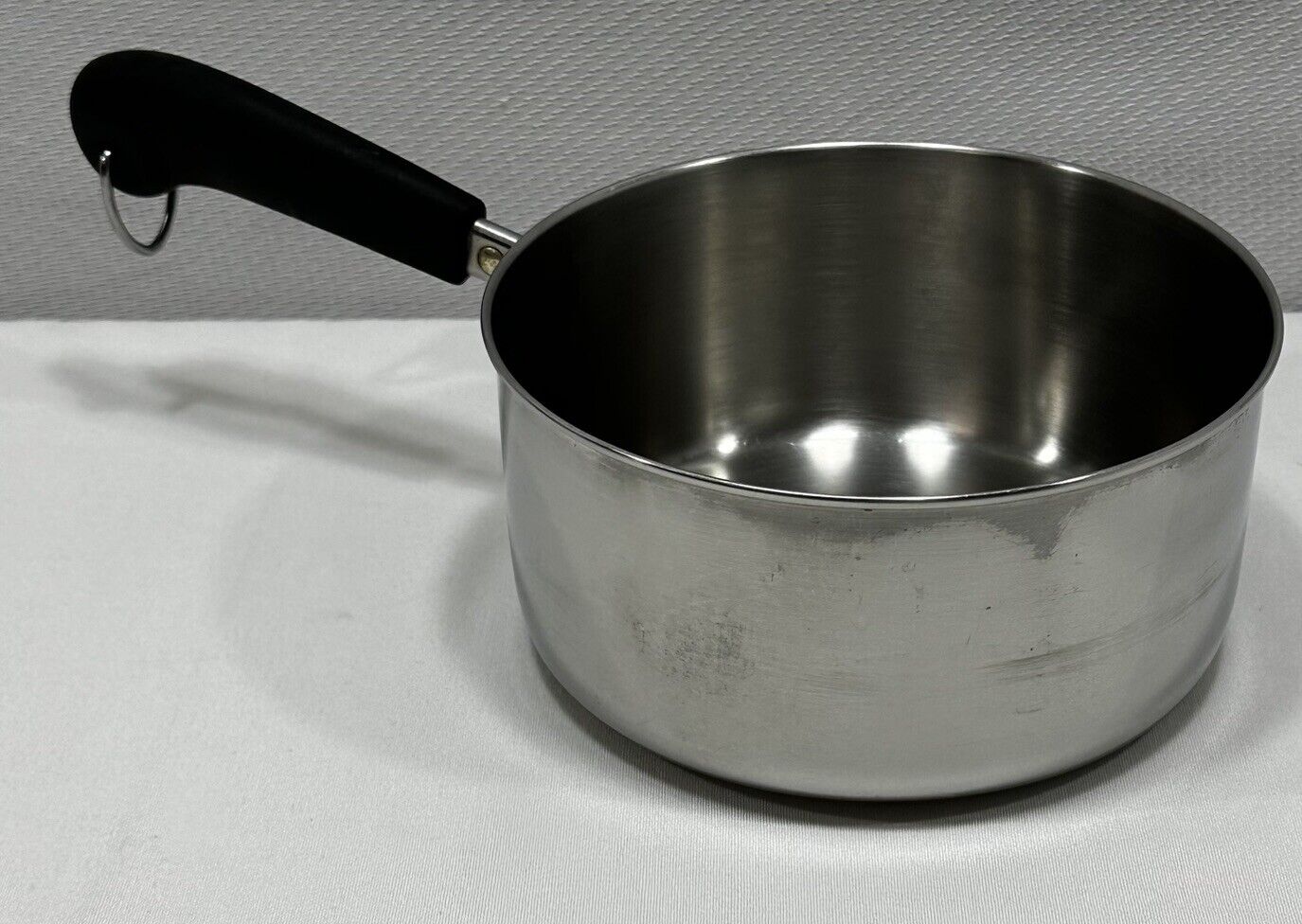 Vintage Revere Ware 2 QT-94d Sauce Pan Stainless Steel Tri-Ply Disc Bottom USA