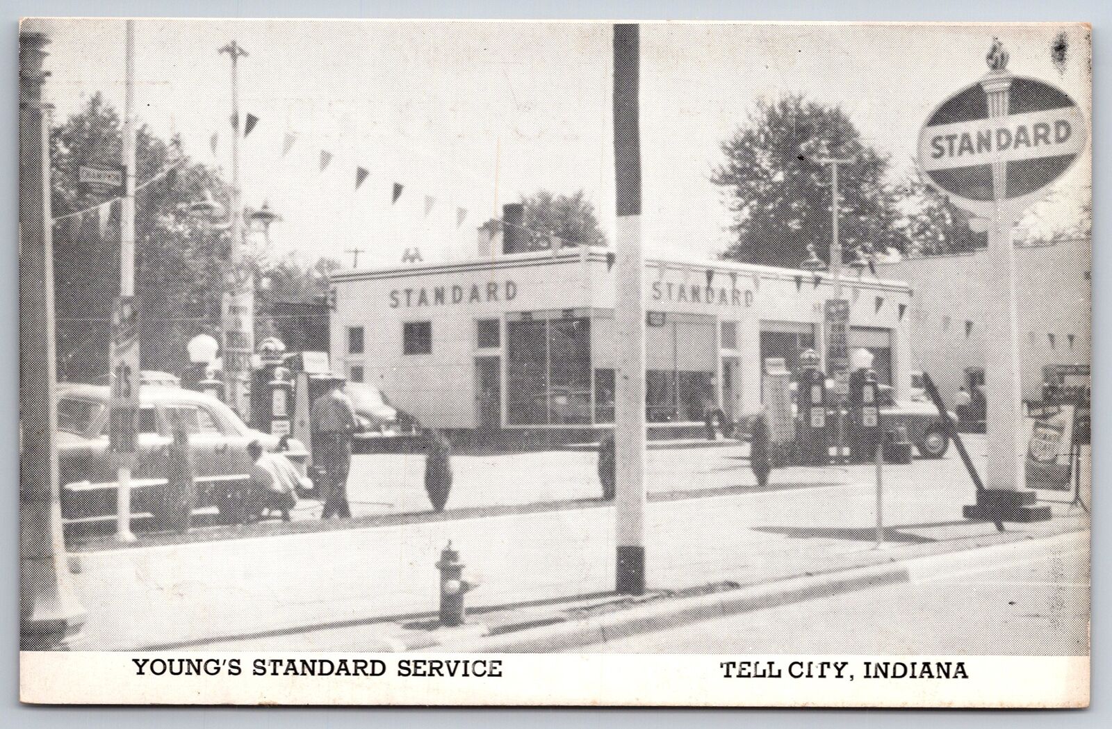 Tell City IN~Youngs Standard Service~Gas Pumps~Mechanics Air Tires~1940s B&W PC