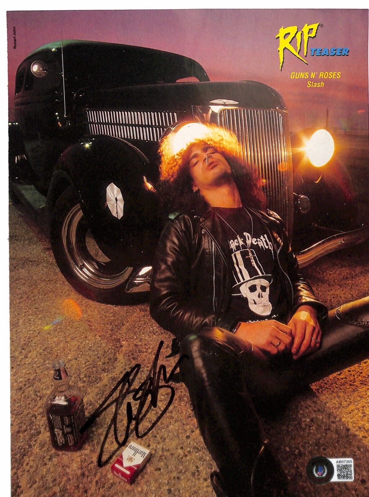 Slash of Guns N Roses Signed Magazine Photo BAS (Grad Collection)  