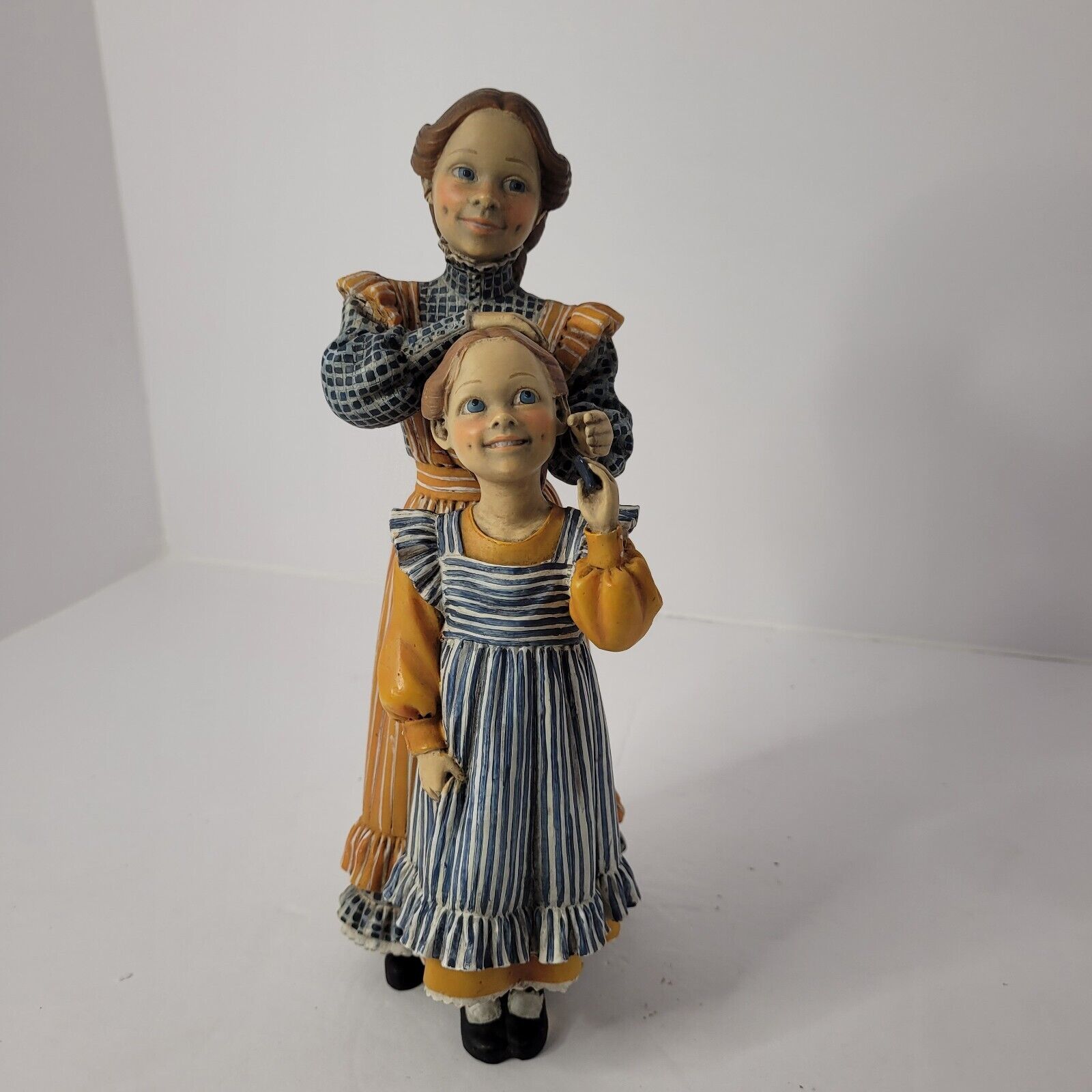 Vtg Stunning Candy Design of Norway Resin Collectible Figurine-Mother  Daughter