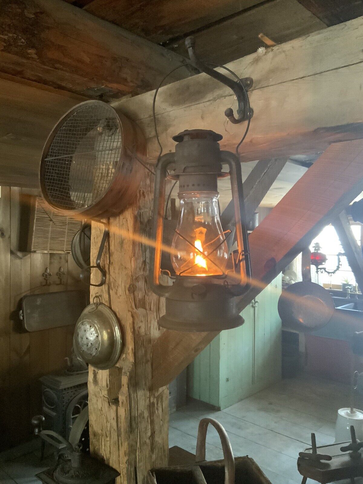 Antique C.P. HAM NO 2 Cold Blast Dietz Kerosene Barn Hurricane Lantern Lamp 