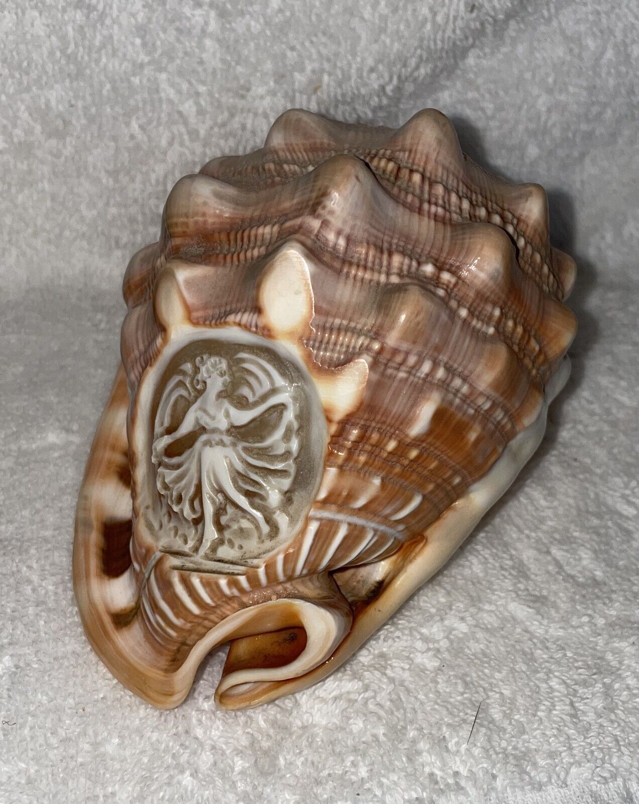 Vtg Italian Cassis Rufa Cameo Bull Conch Seashell Hand Carved Sea Nymph? Spirit?