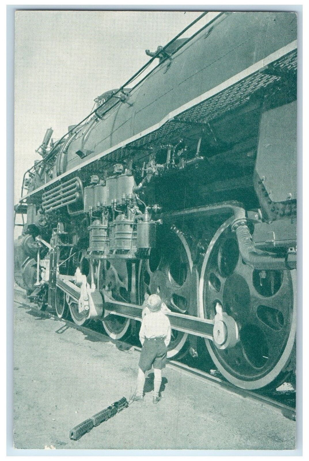 c1960\'s North Pacific Fleet Of 18 Roller Bearing Power Train Locomotor Postcard