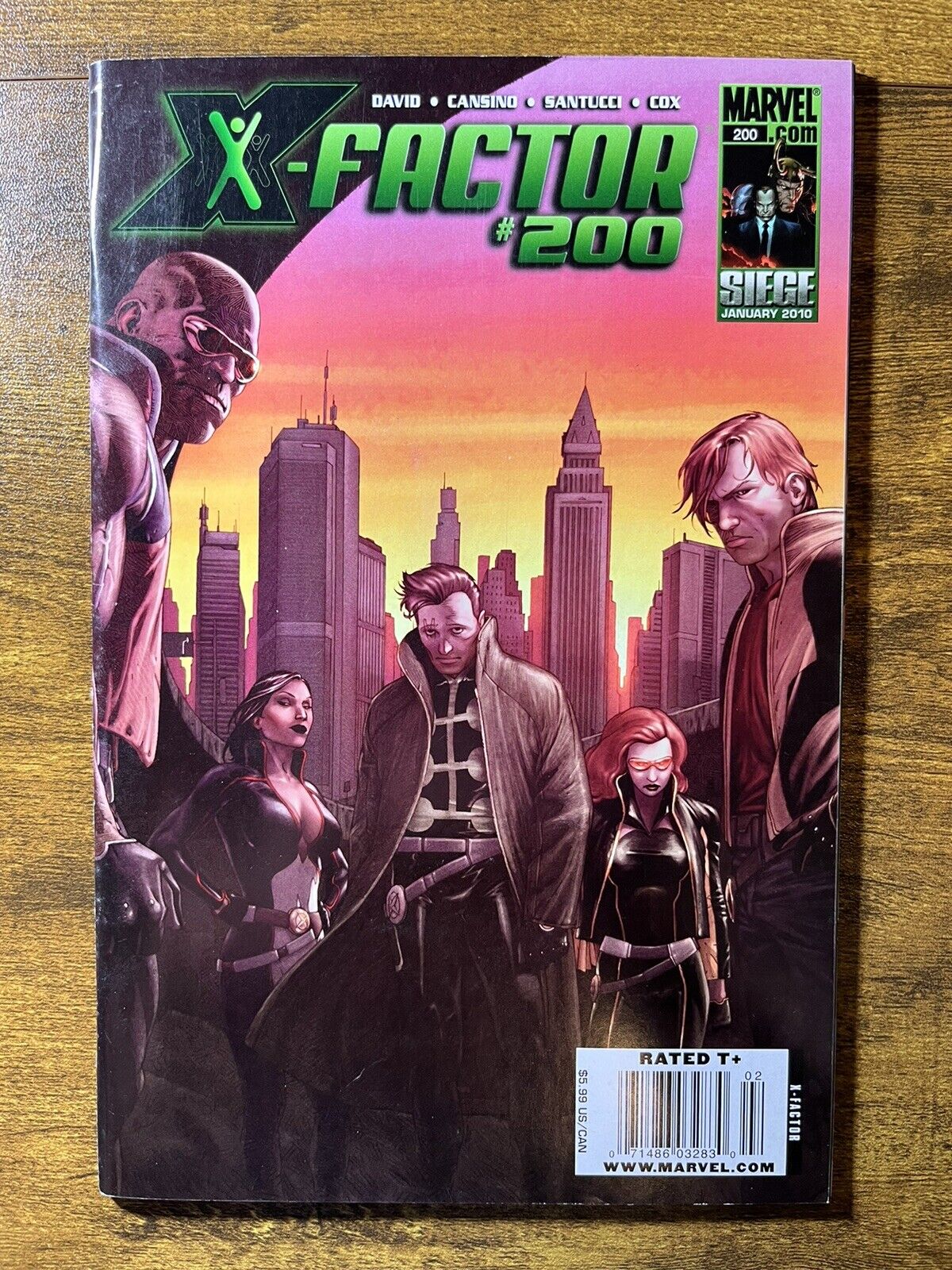 X-FACTOR 200 EXTREMELY RARE NEWSSTAND VARIANT PETER DAVID STORY MARVEL 2010