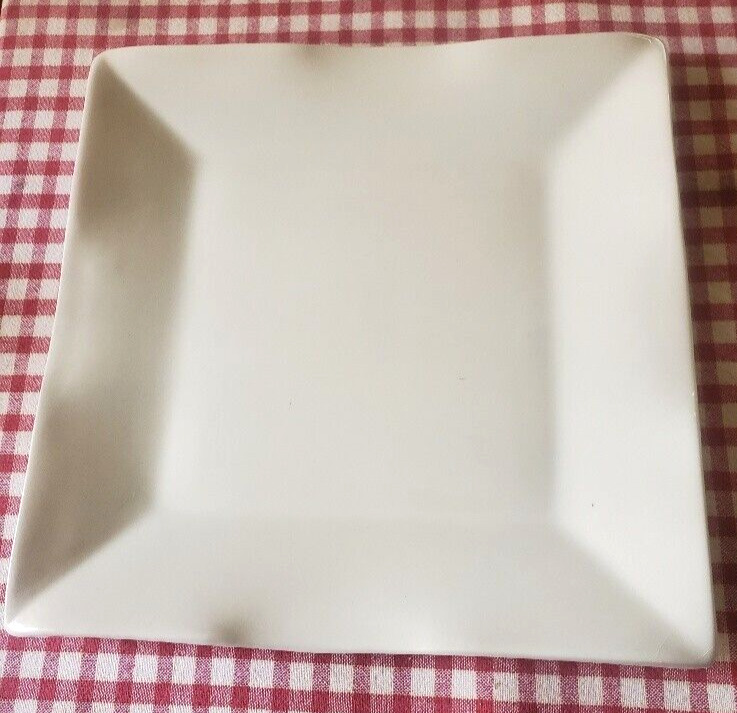 Mikasa Brava Cream Square Dinner Plate