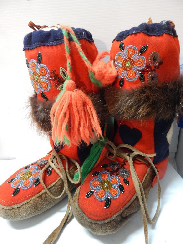 VINTAGE CANADIAN CREE INDIAN BEADED BRAIN TANNED HI TOP BEADED MOCCASINS