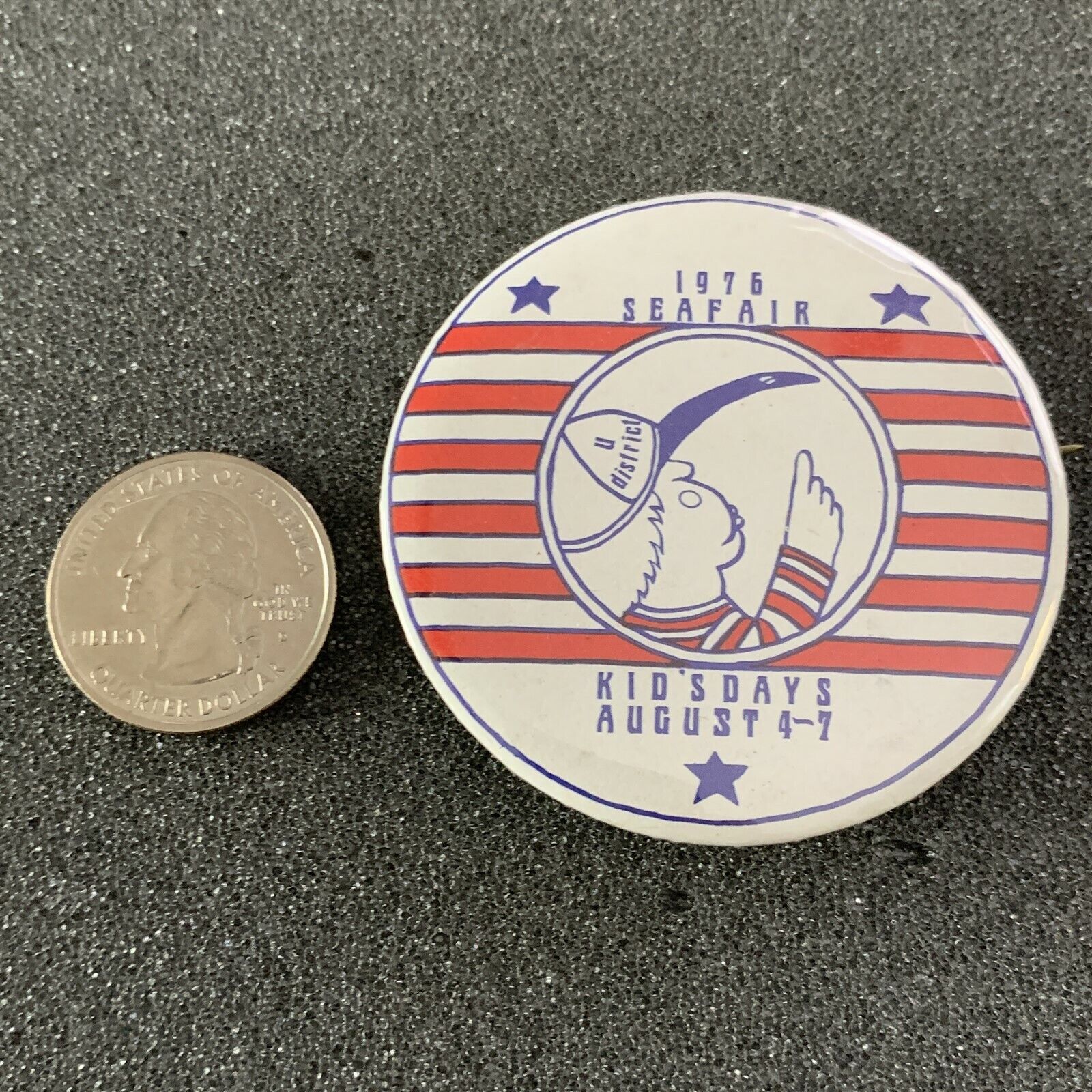 1976 Seattle Seafair Kids Days Travel Souvenir Pin Pinback Button #40486
