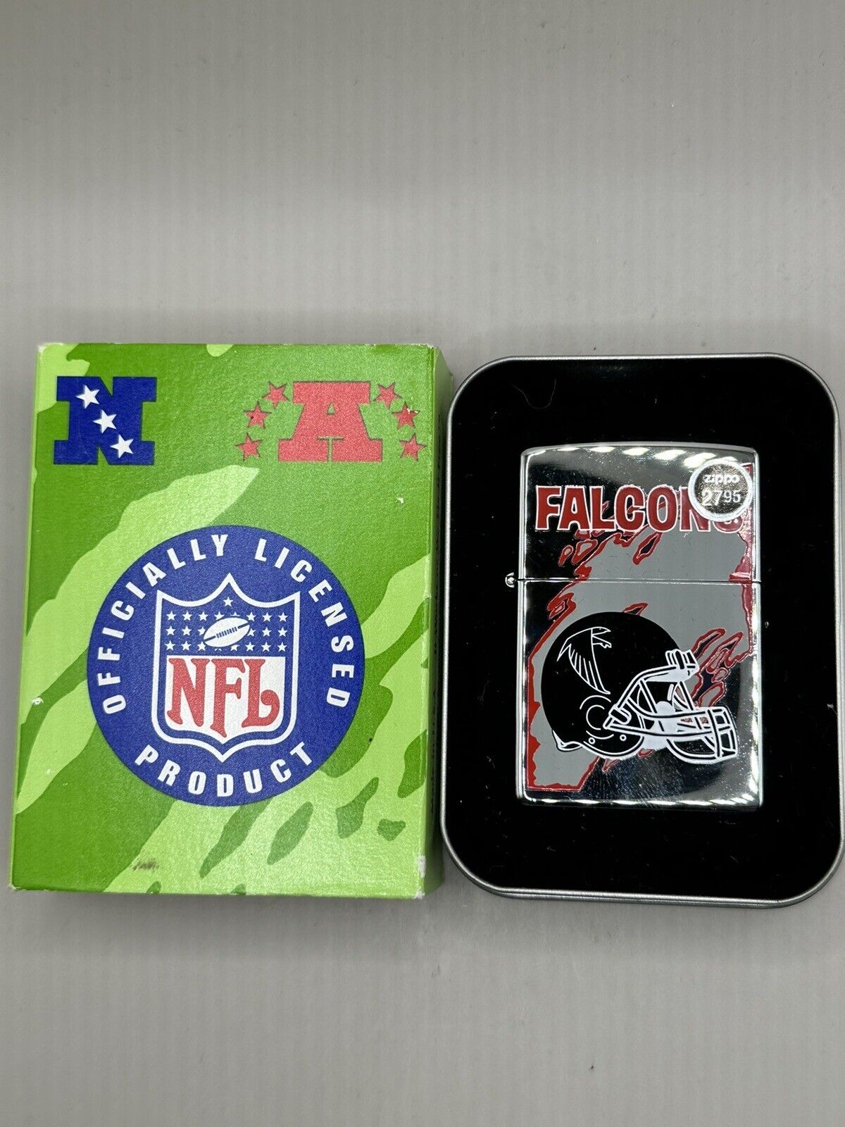 Vintage 1999 Atlanta Falcons NFL High Polish Chrome Zippo Lighter NEW In Box