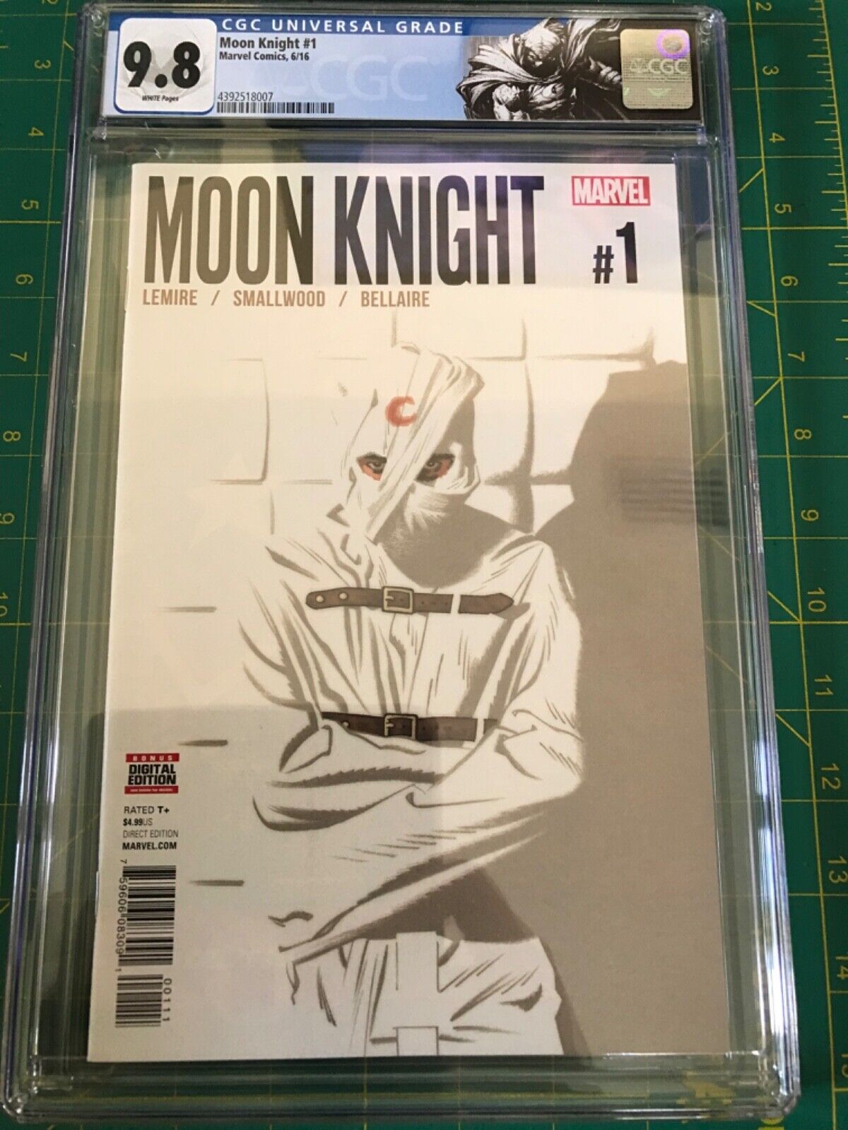 Moon Knight #1 CGC 9.8 2016 LeMire 1st Print Dr. Emmet White Pages Custom Label