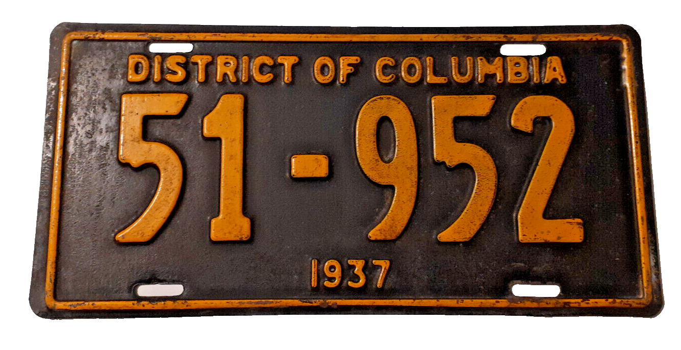 VINTAGE 1937 DISTRICT OF COLUMBIA AUTO TAG LICENSE PLATE 51-952 WASHINGTON DC
