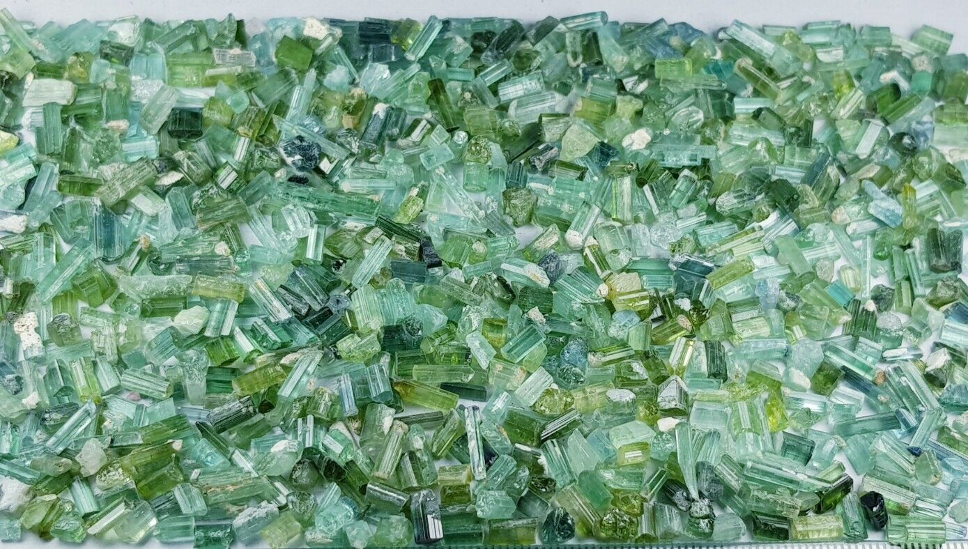 Beautiful Quality 308 Ct Natural Green Color Tourmaline Crystal Lot Afghanistan 