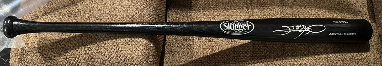 SAMMY SOSA Signed Autographed BLACK Baseball Bat Chicago Cubs JSA WITNESSED