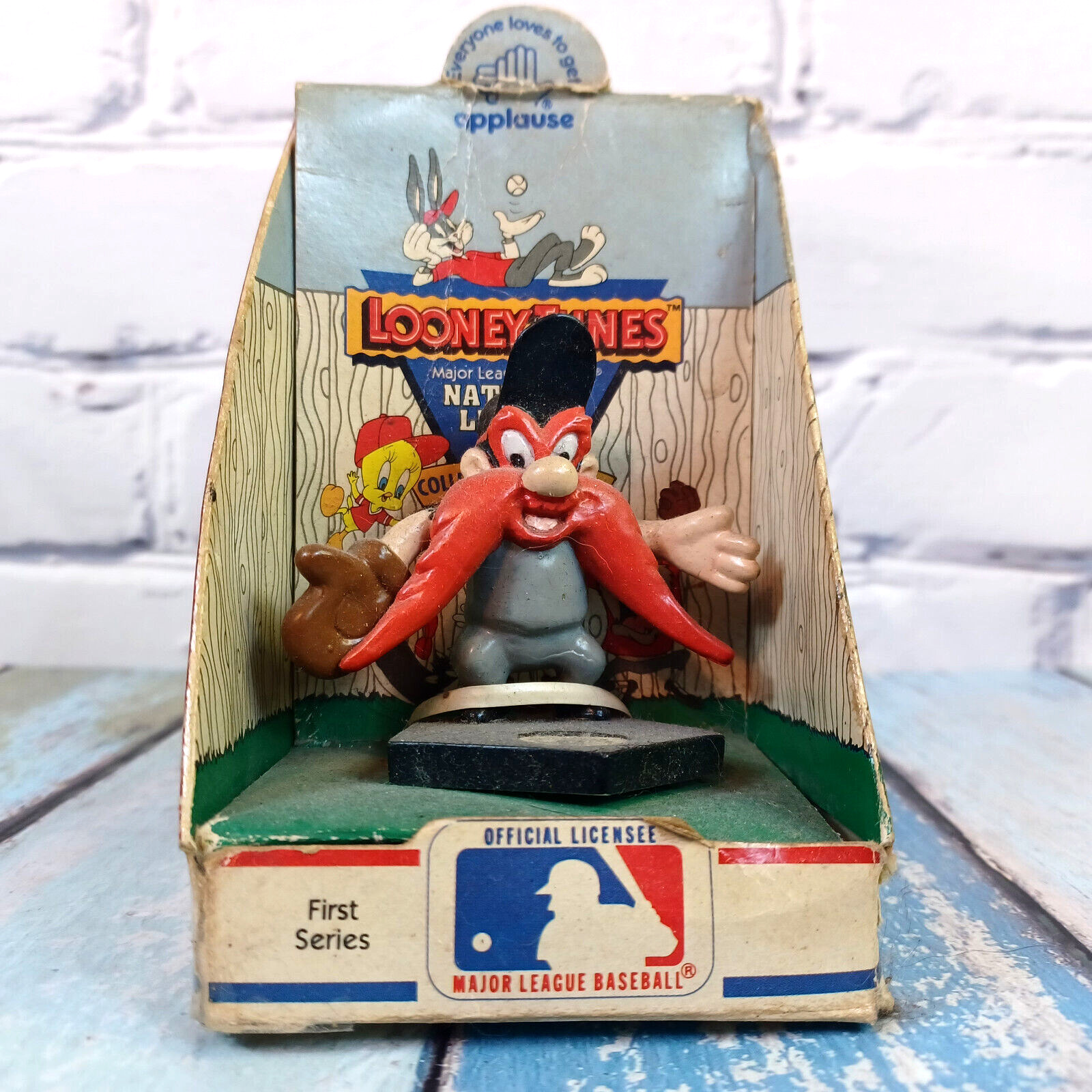 APPLAUSE Yosemite Sam MLB Pittsburgh Pirates Collectable Figurine-1990-NIB