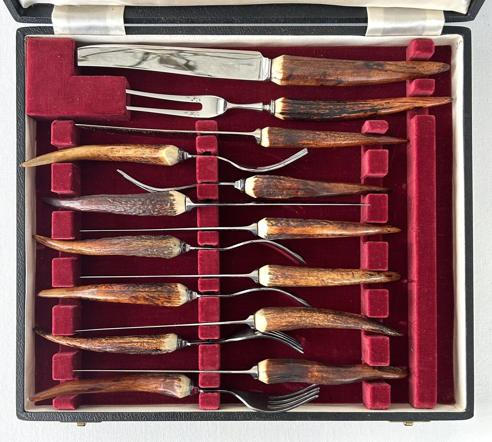 Vintage Sheffield England J Sanderson Stag Horn Knife and Fork Set 14 Pc W Case