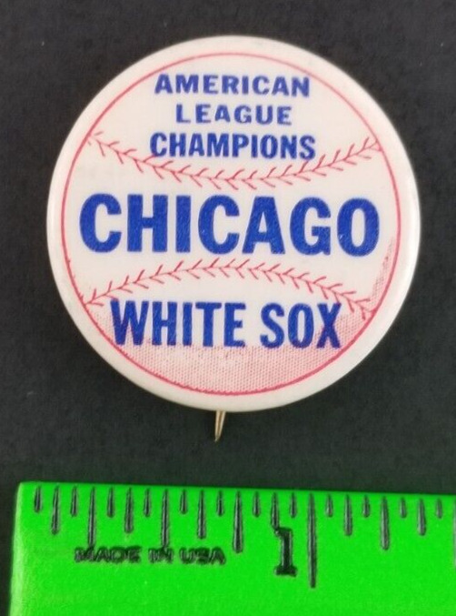 Vintage 1959 Chicago White Sox Baseball Pinback Pin