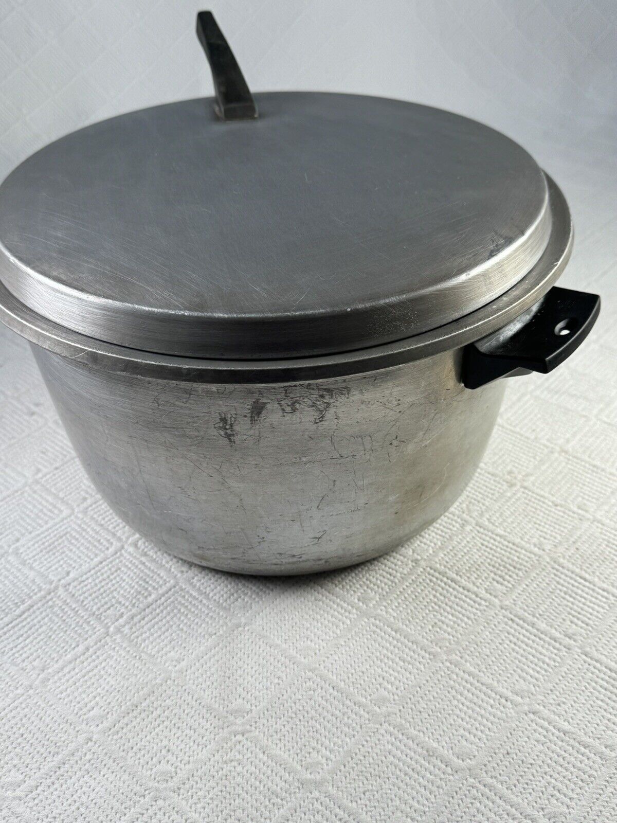 Vintage Mirro M-1238 8 Qt. Aluminum Stock Pot w/Lid