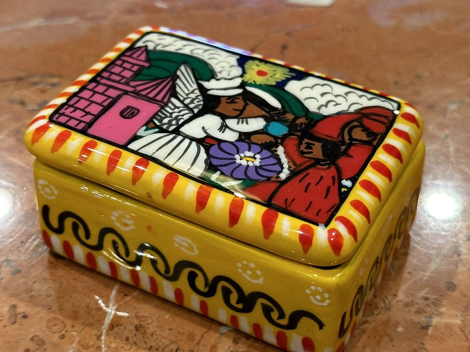 ISIDORO TALAVERA TERRA COTTA MEXICO COLORFUL FOLK ART Trinket Box Lid 3.5\