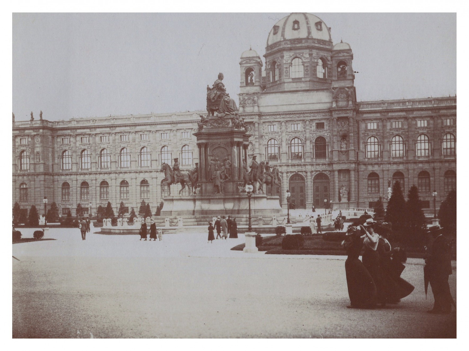 Austria, Vienna, Imperial Museum, Vintage Print, circa 1900 Vintage Print Print