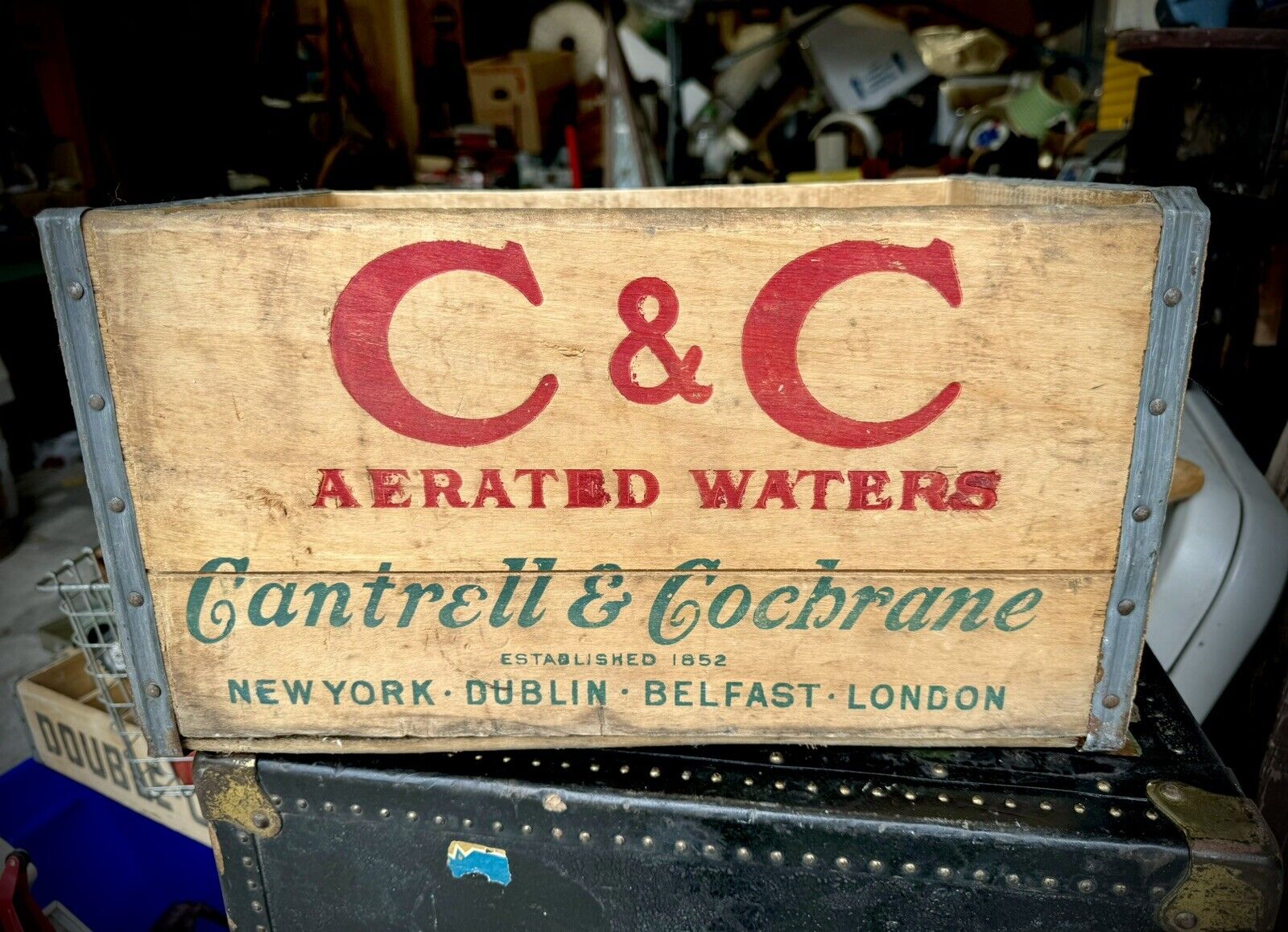Rare Vintage C&C Aerated Waters Cantrell & Cochrane Wood Soda Crate Box NYC