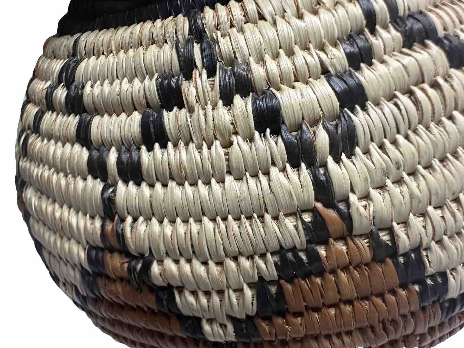 Zulu Ukhamba Hand Woven Traditional Basket South African Folk Art 6”