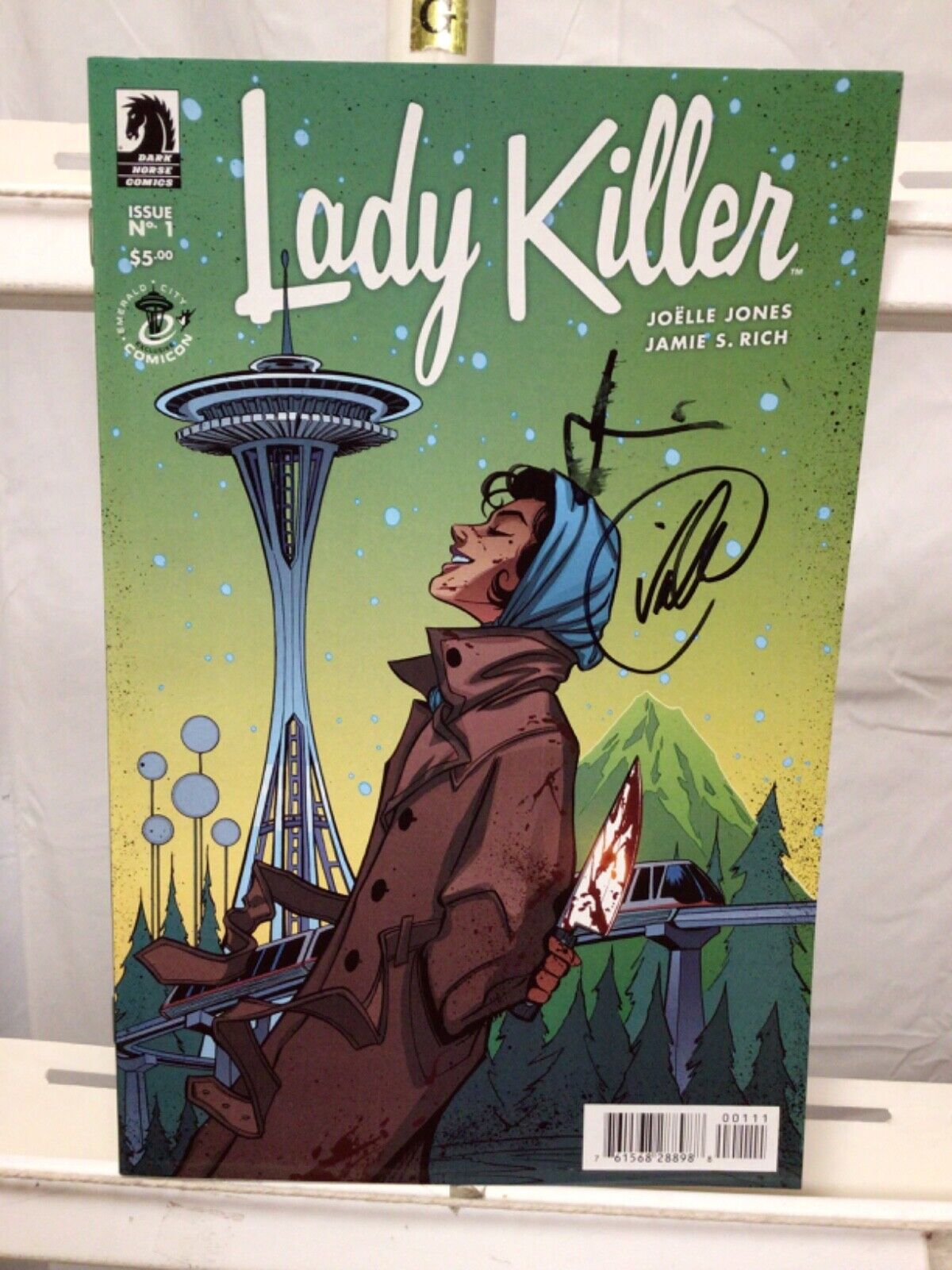 Lady Killer #1 VF/NM SIGNED By Joelle Jones & Jamie S Rich Emerald City CC