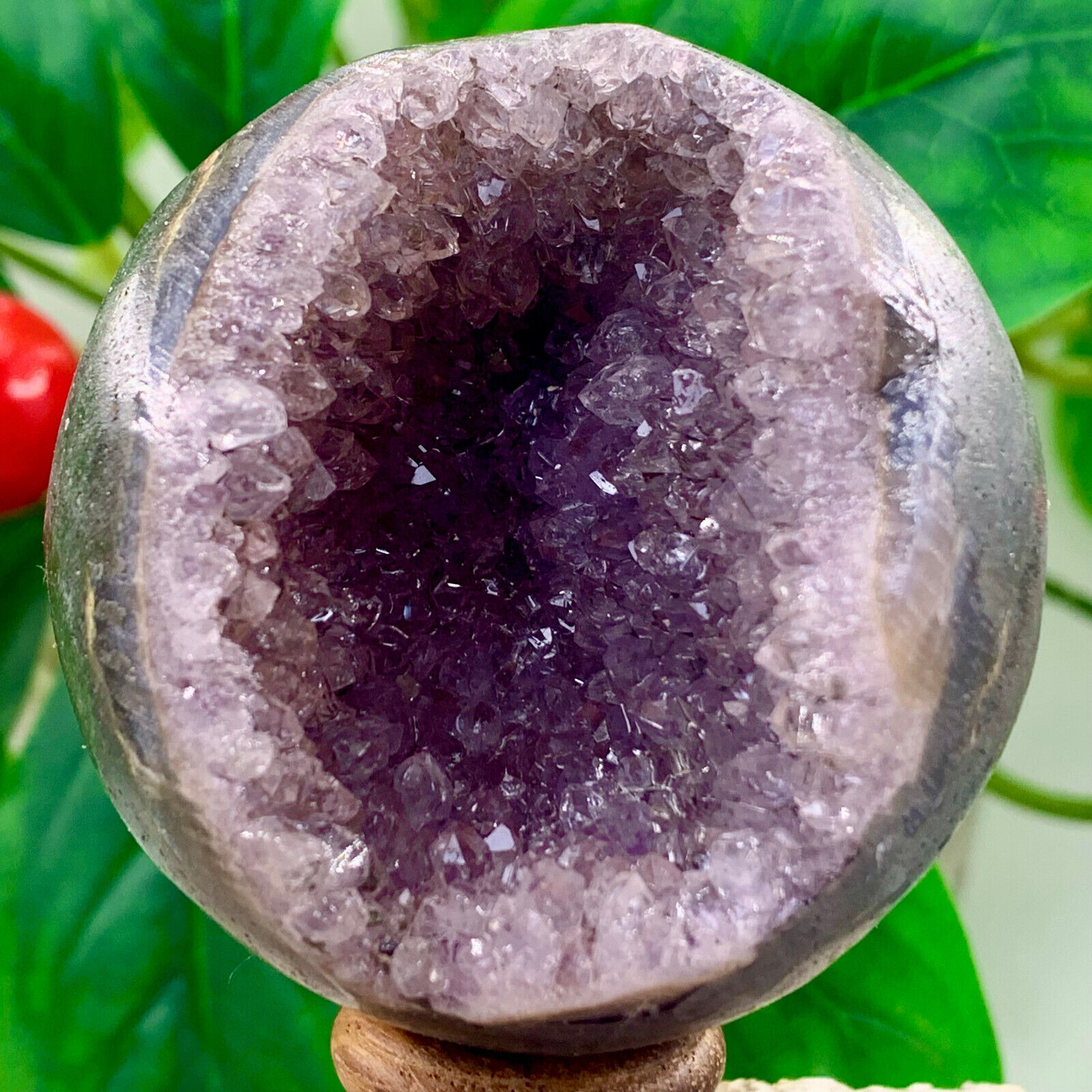 285G Natural Uruguayan Amethyst Quartz crystal open smile ball therapy